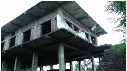 ദാനം കിട്ടിയ ഭൂമി മറിച്ചുവിറ്റു; പുതുശ്ശേരി കോൺഗ്രസ് മണ്ഡലം കമ്മിറ്റിയില് തമ്മിലടി