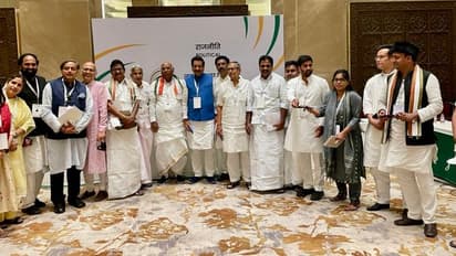 Chintan Shivir: స్నేహపూర్వక పరిష్కారాలు లభించాయి.. చింతన్ శివిర్పై శశిథరూర్ వ్యాఖ్యలు