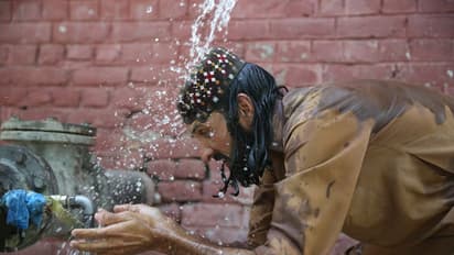 झुलस रहा है पाकिस्तानः जाकोबाबाद में 51 डिग्री तक पहुंच गया पारा