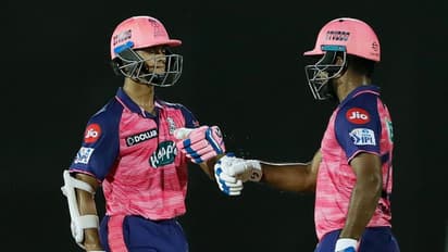 IPL 2022 : അവസരത്തിനൊത്ത് ഉയരാതെ മധ്യനിര; രാജസ്ഥാനെതിരെ ലഖ്‌നൗവിന് 179 റണ്‍സ് വിജയലക്ഷ്യം