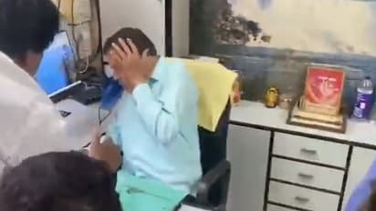 ശരദ് പവാറിനെ വിമര്‍ശിച്ച് പോസ്റ്റിട്ടു; ബിജെപി നേതാവിന്‍റെ മുഖത്ത് അടിച്ച് എന്‍സിപി പ്രവര്‍ത്തകര്‍