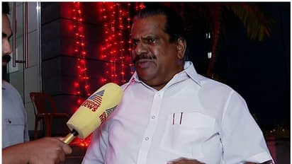 'കോൺഗ്രസ് ഓഫീസിൽ ഇന്ദിരയുടെയും സോണിയയുടെയും ഫോട്ടോയില്ല, പകരം സ്വപ്നയായി'; പരിഹസിച്ച് ഇ പി ജയരാജൻ