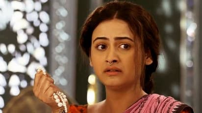 খুন নাকি আত্মহত্যা? টেলি অভিনেত্রী পল্লবীর রহস্যমৃত্যুতে বাড়ছে ধোঁয়াশা