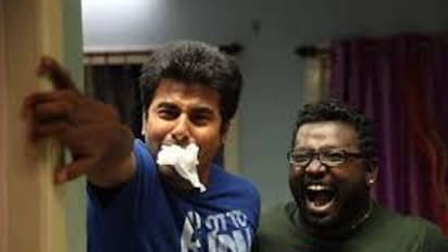 கொரோனாவுக்கு பலியான மனைவி.. கண்ணீருடன் காதல் பகிர்ந்த இயக்குனர்