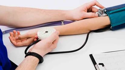 Hypertension Diet :  ബിപി നിയന്ത്രിക്കാൻ സഹായിക്കുന്ന മൂന്ന് തരം ഭക്ഷണങ്ങള്‍...