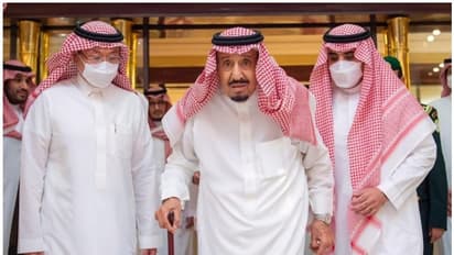 വൈദ്യപരിശോധനകൾ പൂര്ത്തിയാക്കി സൗദി ഭരണാധികാരി സൽമാൻ രാജാവ് ആശുപത്രി വിട്ടു