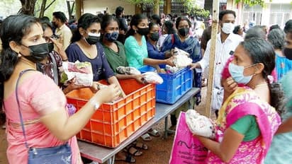 ഡിവൈഎഫ്ഐ പൊതിച്ചോറിന്റെ മറവിൽ നിയമവിരുദ്ധ പ്രവര്ത്തനങ്ങൾ നടക്കുന്നു: ആരോപണവുമായി രാഹുൽ മാങ്കൂട്ടത്തിൽ