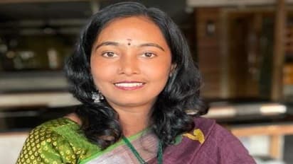 జయంతి వాసరచెట్ల కవిత : చీకటి తెరలు