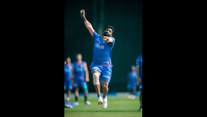 బాల్ వేస్తే రూ. 49 లక్షలు పడ్డట్టే.. ఐపీఎలా మజాకా.. ఆసక్తి రేపుతున్న కొత్త  లెక్కలు  