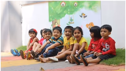 വിദ്യാലയങ്ങൾ തുറക്കുന്നതിന് മുൻപേ പ്രീ-പ്രൈമറി കുട്ടികളുടെ പരിശീലന പുസ്തക വിതരണം പൂർത്തിയാകും