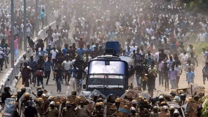 'തൂത്തുക്കുടി വെടിവയ്പ്പിൽ ജില്ലാ ഭരണകൂടത്തിന് വീഴ്ച'; കളക്ടർക്കും 17 പൊലീസുകാർക്കുമെതിരെ നടപടിക്ക് ശുപാർശ