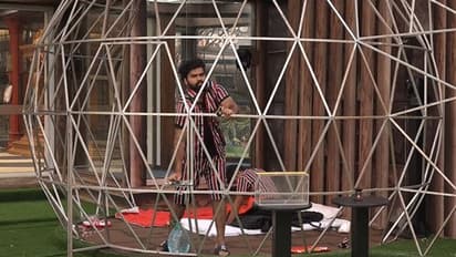 Bigg Boss 4 Episode 53 Highlights : സ്കൂളിലേക്കുള്ള വഴി തെറ്റിയ 'രാമു'; ഹൗസിലെ കുളിമുറി ഇപ്പോഴും അടഞ്ഞുതന്നെ!