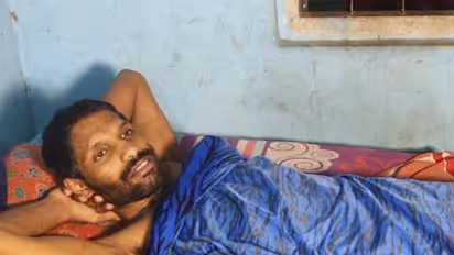 ഗൃഹനാഥന് മരത്തില് നിന്നും വീണ് കിടപ്പിലായി; ചികിത്സിക്കാന് പണമില്ല, ദുരിതം പേറി കുടുംബം