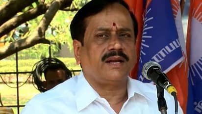 சீமானையும் திருமாவளவனையும் கைது செய்யுங்கள்… அரசுக்கு எச்.ராஜா வலியுறுத்தல்!!