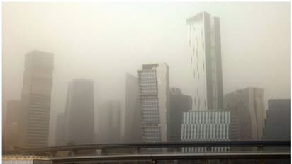 പൊടിക്കാറ്റ്; സൗദിയില് ആയിരത്തിലേറെ ആളുകള് ആശുപത്രിയില്