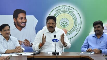 Cyclone Michaung : ఏపీలో తుఫాన్ బీభత్సం.. కౌలు రైతులకు ఆందోళన వద్దు , ప్రతి గింజా కొంటాం : మంత్రి కారుమూరి