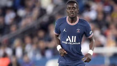 FFF urges PSG's Idrissa Gueye, accused of homophobia, to clarify rainbow shirt stance