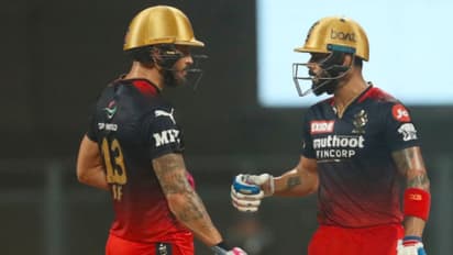 'അടുത്ത സീസണ്‍ ജയിക്കാന്‍ അവരെ മാറ്റണം'; ആര്‍സിബി ഒഴിവാക്കേണ്ട നാല് താരങ്ങളുടെ പേരെടുത്ത് പറഞ്ഞ് ആകാശ് ചോപ്ര