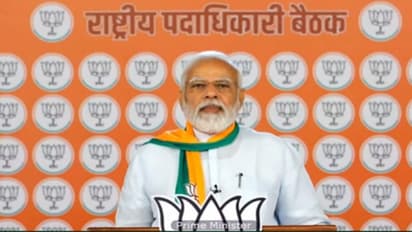 ವಿಪಕ್ಷಗಳಿಂದ ದಿಕ್ಕು ತಪ್ಪಿಸುವ ಕೆಲಸ, ಖೆಡ್ಡಾಗೆ ಬೀಳಬೇಡಿ: ಬಿಜೆಪಿಗರಿಗೆ ಮೋದಿ ಕರೆ!-