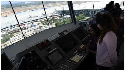 ബെംഗ്ലൂരു വിമാനത്താവളത്തില് ബോംബ് വച്ചതായി വ്യാജ സന്ദേശം, പറഞ്ഞത് സഹോദരീഭര്ത്താവിന്റെ പേര്, അറസ്റ്റ്