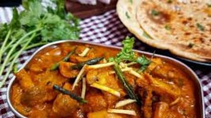 சப்பாத்திக்கு சூப்பரான சைட் டிஷ் "மஷ்ரூம் மக்கானி"! செய்யலாம் வாங்க!