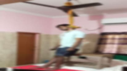 ఐఏఎస్ కావాలనుకుని సచివాలయ అసిస్టెంట్ ఉద్యోగం... మనస్తాపంతో యువకుడు ఆత్మహత్య