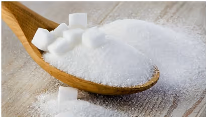 ഉപ്പും പഞ്ചസാരയും അമിതമായി കഴിക്കാൻ പാടില്ലെന്ന് പറയുന്നതിന്റെ കാരണം