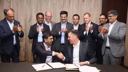 Electric Vehilce ಎಲೆಕ್ಟ್ರಿಕ್ ವಾಹನಗಳ ಉಪಕರಣ ಉತ್ಪಾದನೆ ಚುರುಕು, ಮಹೀಂದ್ರ ವೋಕ್ಸ್ವ್ಯಾಗನ್ ಒಪ್ಪಂದ!