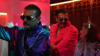 চকচকে নীল জ্যাকেটে পার্টিতে ওটা কে? হাস্যকর পোশাকে ভাইরাল প্রাক্তন ক্রিকেট কোচ! দেখুন মজার ভিডিও