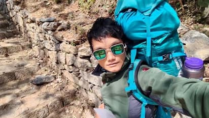 অক্সিজেন ছাড়াই এভারেস্টের চূড়ায় বাঙালি কন্যা, পিয়ালি বসাকের কৃতিত্বে গর্বিত রাজ্য