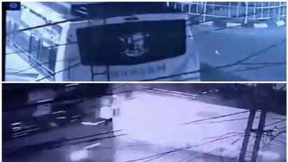 കോഴിക്കോട് ടൂറിസ്റ്റ് ബസുകൾ കൂട്ടിയിടിച്ച് 30പേർക്ക് പരിക്ക്; അച്ഛനെ കുത്തിക്കൊന്ന് മകന്റെ ആത്മഹത്യാശ്രമം