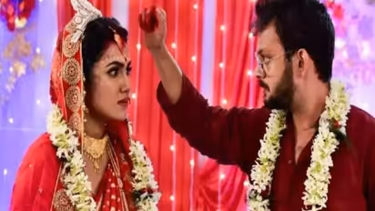 Why is Bengali TV serial ‘Aay Tobe Sohochori’ trending?