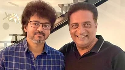 Thalapathy 66 : 'ഹായ് ചെല്ലം ഞങ്ങള് വീണ്ടും ഒന്നിച്ചു'; പ്രകാശ് രാജും വിജയും വീണ്ടും ഒന്നിക്കുന്നു