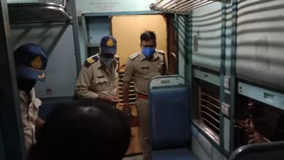 MP में इंसानियत को शर्मसार करने वाली घटना: 10 रुपए के लिए बुजुर्ग की हत्या, ये सब चलती ट्रेन में हुआ