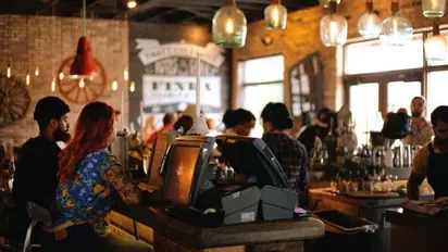 Restaurants cannot force customers to pay service charge: Govt