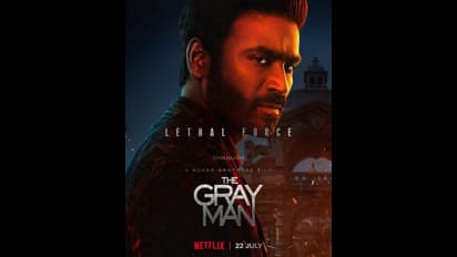 10 வயதை குறைத்த தனுஷ்..புகைப்படத்தை பார்த்து வியக்கும் ரசிகர்கள்!