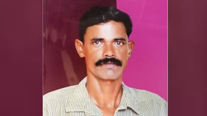 ടൂറിസ്റ്റ് ബസ് മുചക്ര സൈക്കിളിൽ ഇടിച്ച് ഭിന്നശേഷിക്കാരനായ ലോട്ടറി കച്ചവടക്കാരൻ മരിച്ചു