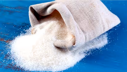 കൂടുതൽ പഞ്ചസാര കടൽ കടക്കും; മധുരത്തിന് വിലയേറുമോ?