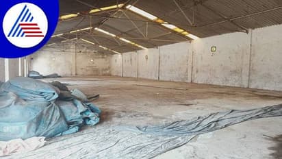 ಕನ್ನಡಪ್ರಭ ವರದಿ ಫಲಶ್ರುತಿ: ಪಠ್ಯಪುಸ್ತಕ ತುಂಬಿದ್ದ ಗೋಡೌನ್ಗಳ ಮೇಲೆ ದಾಳಿ