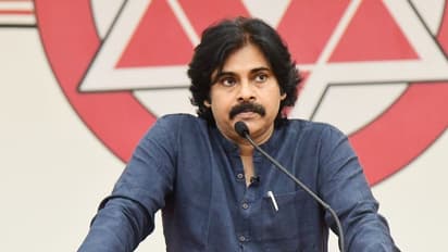 రెంటచింతల రోడ్డు ప్రమాదం కలిచివేసింది.. జనసేనాని పవన్ కల్యాణ్..