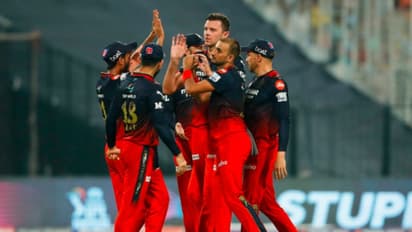 ಬೆಂಗಳೂರು IPL ಪಂದ್ಯದ ಟಿಕೆಟ್ ಕನಿಷ್ಠ ದರ 2,000 & ಗರಿಷ್ಠ 42,000..! ಸಾಮಾಜಿಕ ಜಾಲತಾಣದಲ್ಲಿ ಮೀಮ್ಸ್ ವೈರಲ್