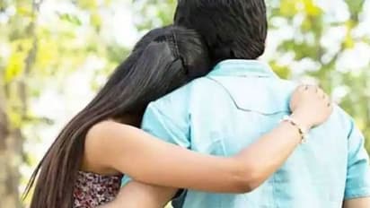 মেয়ে প্রেমে পড়ায় চরিত্র খারাপ, এই কারণে পরিবারের মান বাঁচাতে কিশোরীকে কুপিয়ে খুন করল বাবা