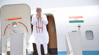  குஜராத் செல்கிறார் பிரதமர் மோடி.... பல்வேறு வளர்ச்சி திட்டங்களுக்கு அடிக்கல்!!