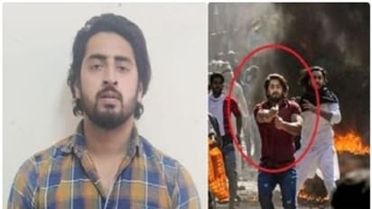 Delhi Riots : ദില്ലി കലാപത്തിനിടെ പൊലീസിന് നേരെ തോക്ക് ചൂണ്ടിയ ഷാരൂഖിന് പരോൾ, വൻ സ്വീകരണം- വീഡിയോ