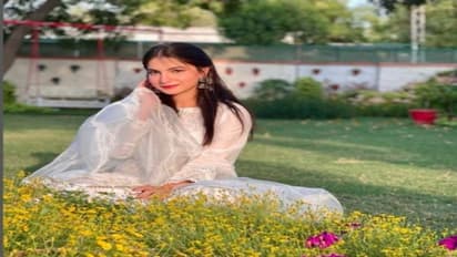 कौन है पावरी गर्ल, क्यों सोशल मीडिया पर ट्रेंड में रहती है यह पाकिस्तानी लड़की 