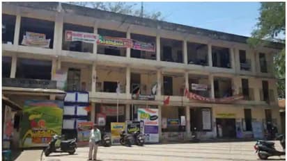 വൃദ്ധയുടെ പെൻഷൻ തുക തട്ടിയെടുത്തു, ട്രഷറി ജൂനിയർ സൂപ്രണ്ട് അറസ്റ്റിൽ