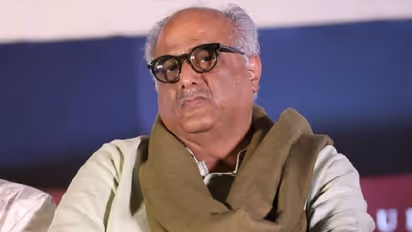 Davanagere: ಬಾಲಿವುಡ್ ನಿರ್ಮಾಪಕ ಬೋನಿ ಕಪೂರ್‌ಗೆ ಸೇರಿದ್ದೆಂದು ಹೇಳಲಾದ ಬೆಳ್ಳಿ ಸಾಮಗ್ರಿ ವಶ