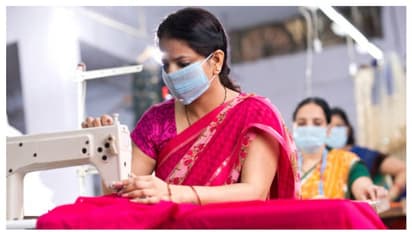 'രാത്രി ഏഴിന് ശേഷം സ്ത്രീകളെ ജോലി ചെയ്യിക്കരുത്'; ഉത്തരവുമായി ‌യുപി സർക്കാർ