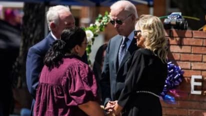 'എന്തെങ്കിലുമൊന്ന് ചെയ്യൂ', ടെക്സസിലെ ആക്രണത്തിൽ ബൈഡനോട് ആക്രോശിച്ച് ഉവാൽഡെയിലെ ആൾക്കൂട്ടം