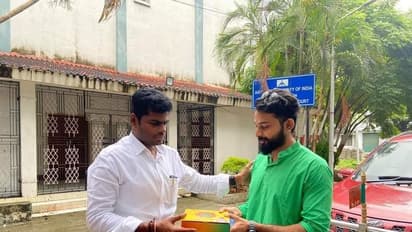 கோயில்களை  சீரமைத்து தருவதாக ரூ.50 லட்சம் மோசடி புகார்..!  பாஜக ஆதரவாளர் கைதிற்கு அண்ணாமலை கண்டனம்